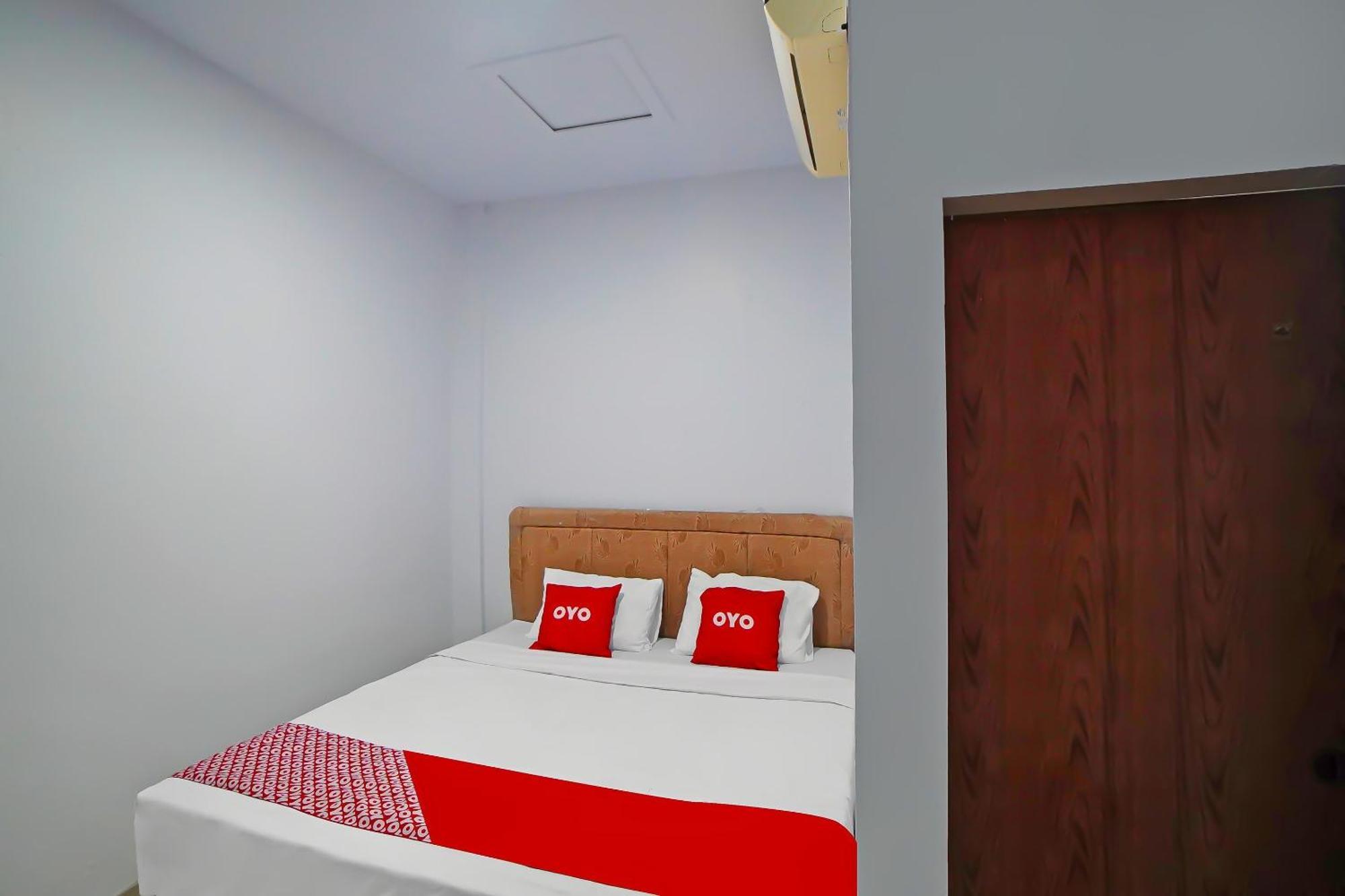 Oyo 92342 Hotel Batik Traveller เมดาน ภายนอก รูปภาพ