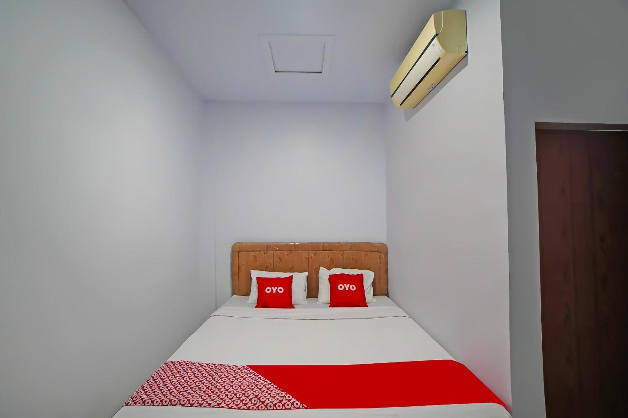 Oyo 92342 Hotel Batik Traveller เมดาน ภายนอก รูปภาพ