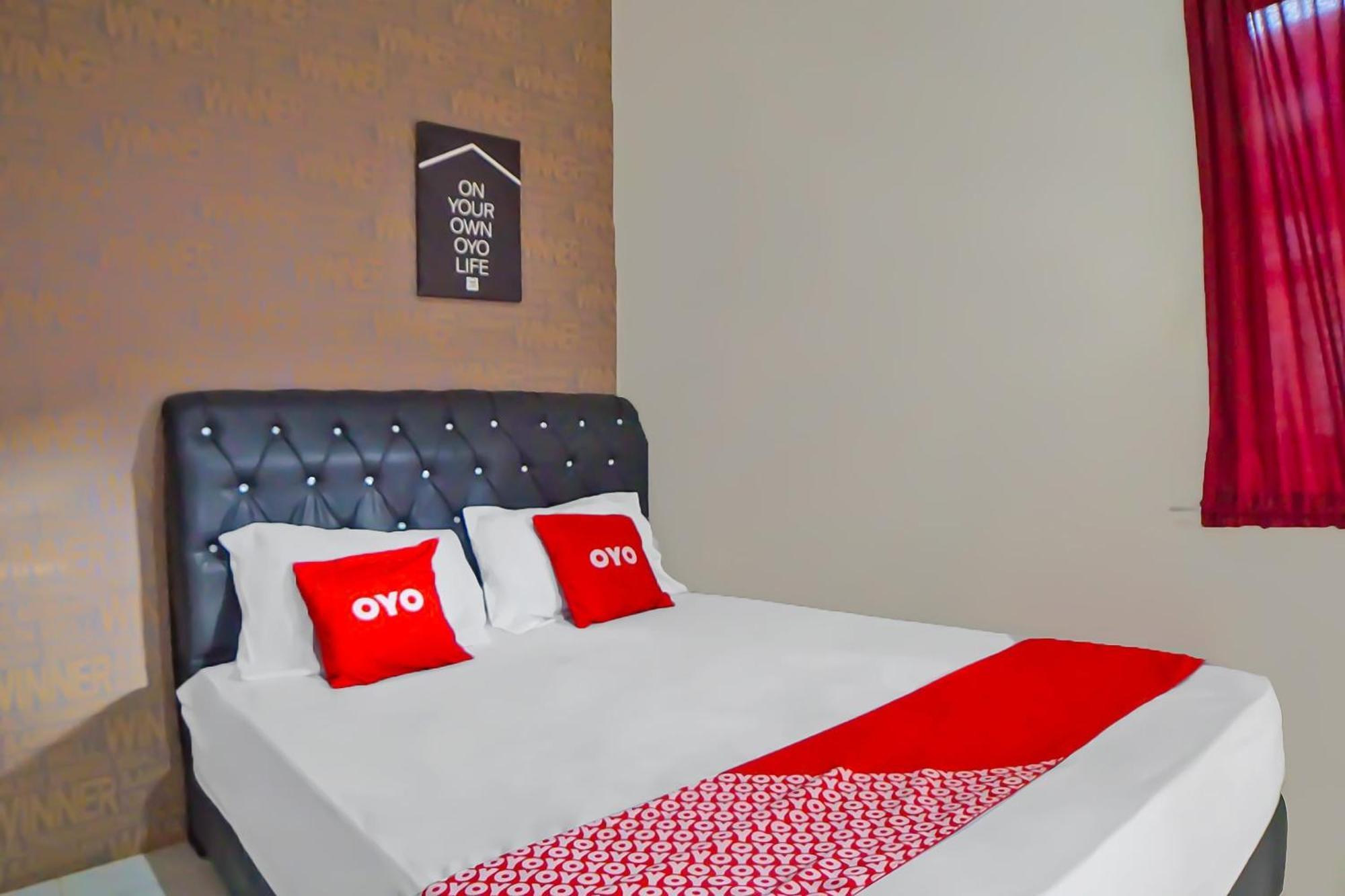 Oyo 92342 Hotel Batik Traveller เมดาน ภายนอก รูปภาพ