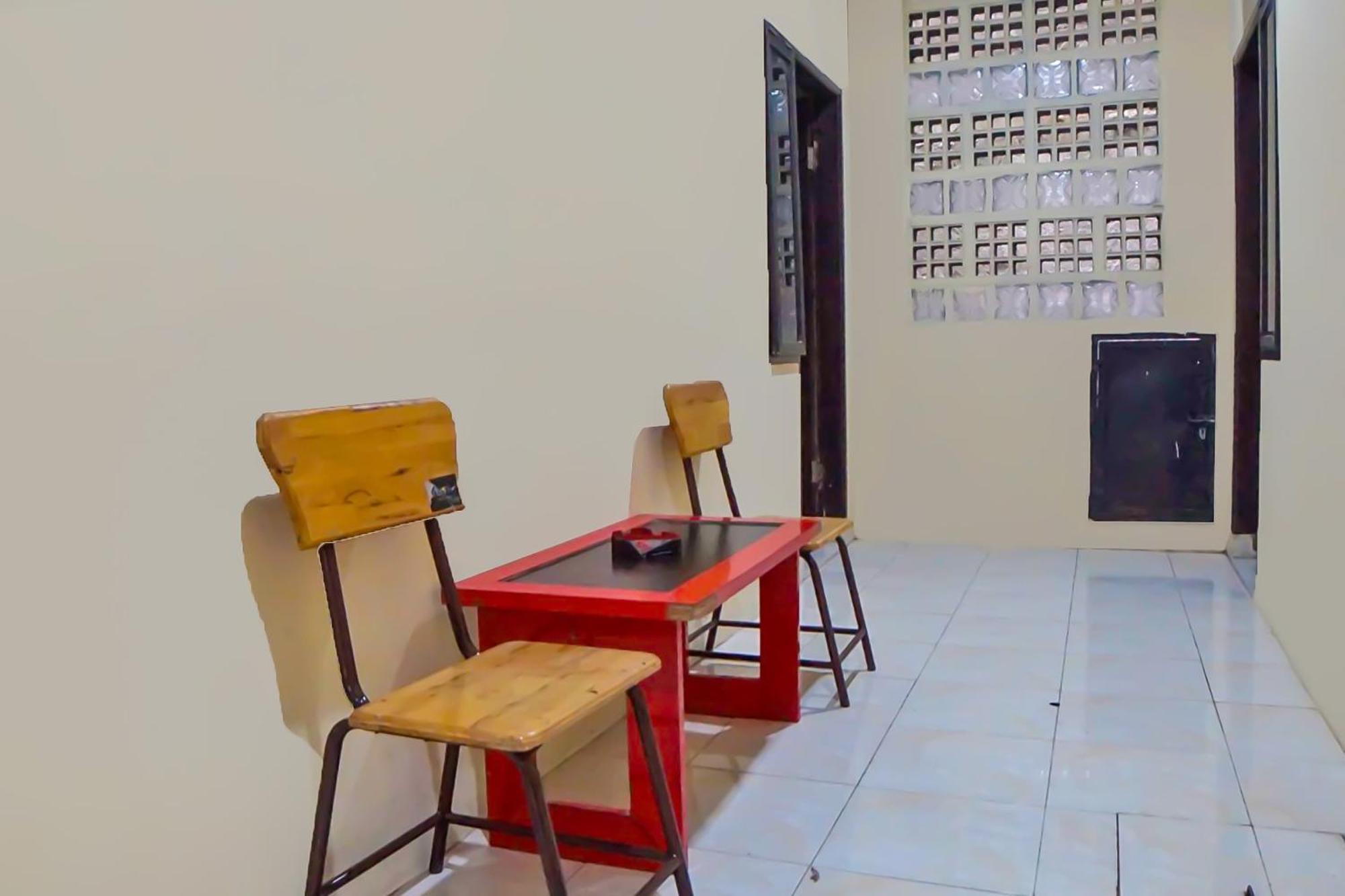 Oyo 92342 Hotel Batik Traveller เมดาน ภายนอก รูปภาพ